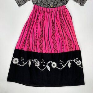 Vintage 50s Pink Black Felted Embroidered Floral Patio Fiesta Maxi Skirt | L/XL